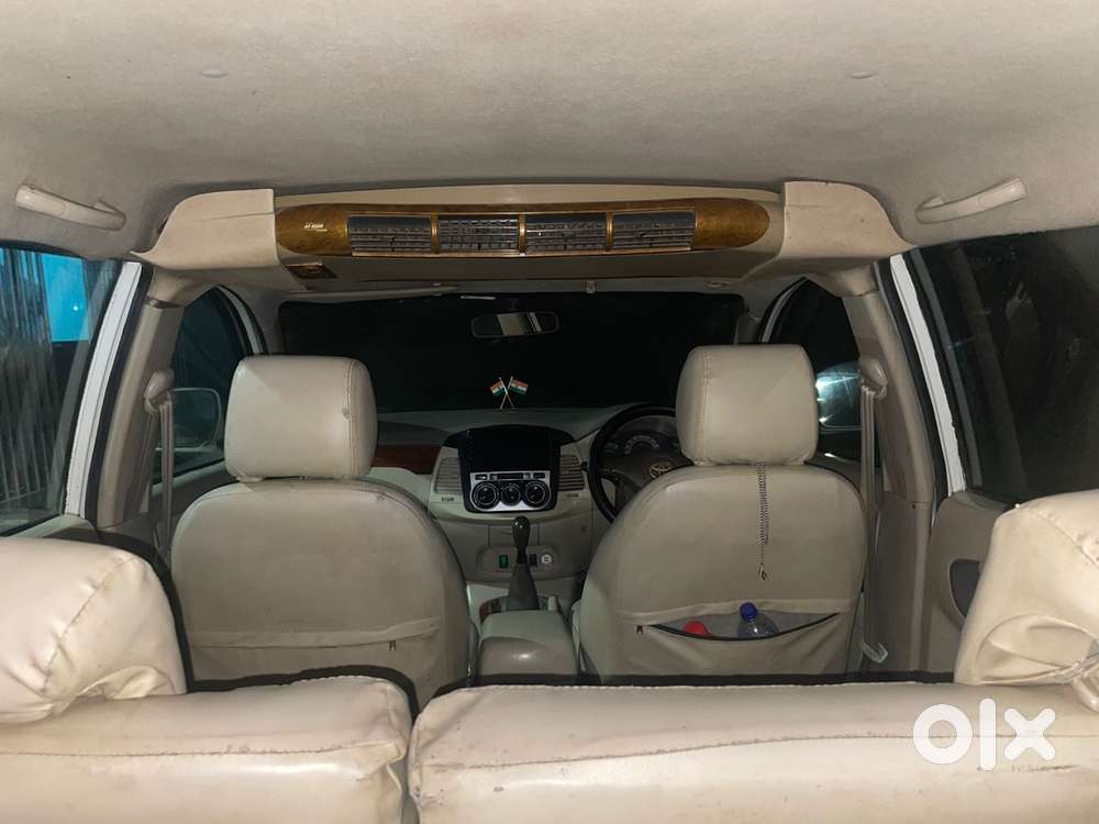 Toyota Innova 2.5 Gx 8-str Bs-lll