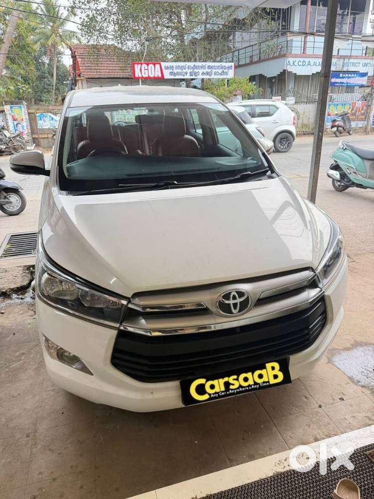 Toyota Innova Crysta
