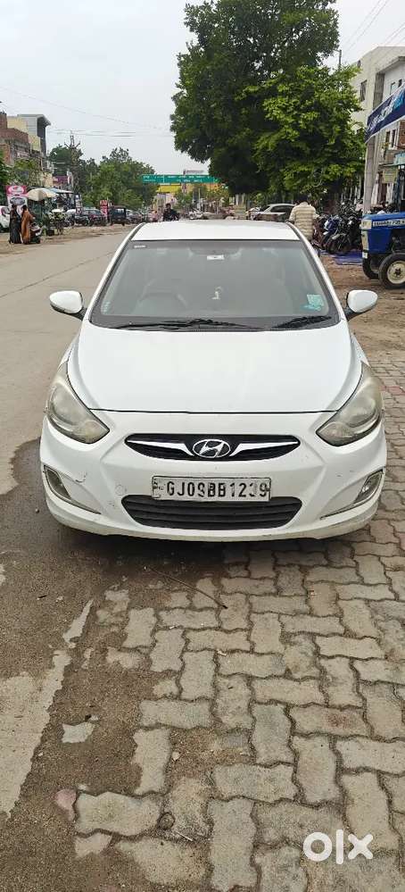 Hyundai Verna 1.6 2013