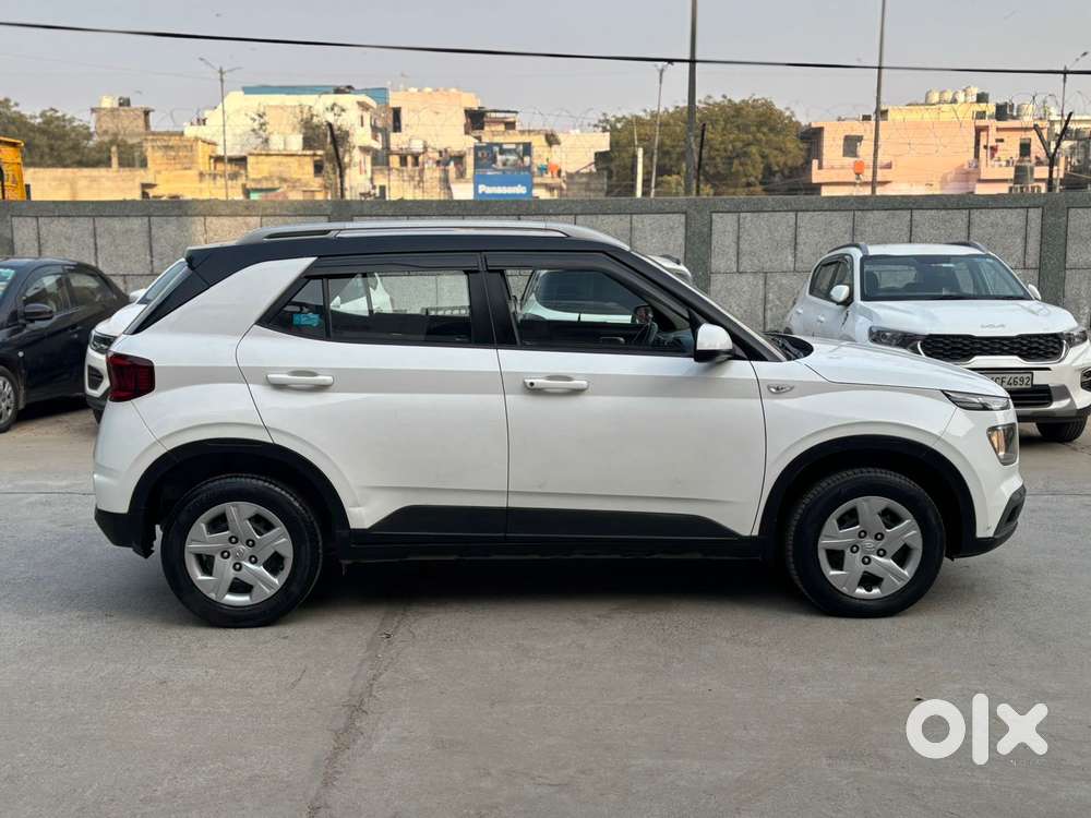 Hyundai Venue S Diesel, 2020, Diesel