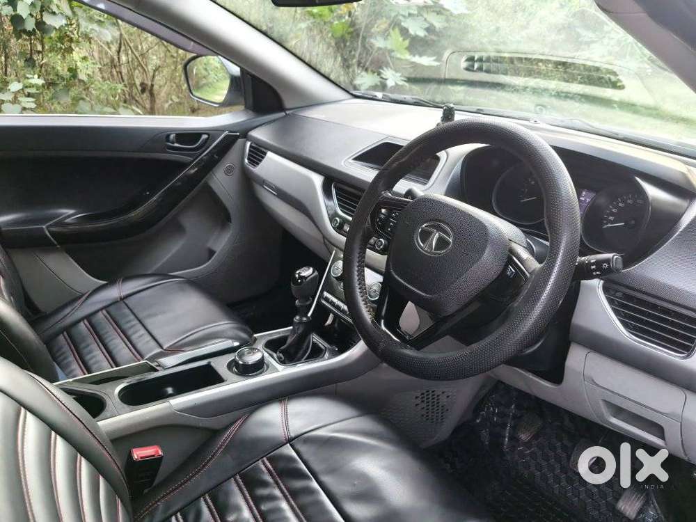 Tata Nexon 1.5 Revotorq Xt, 2018, Diesel