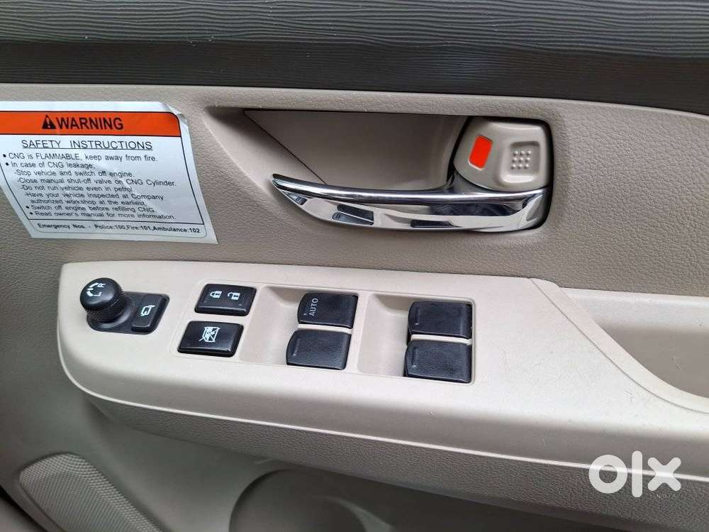 Maruti Suzuki Ertiga Vxi (o) Cng, 2025, Petrol