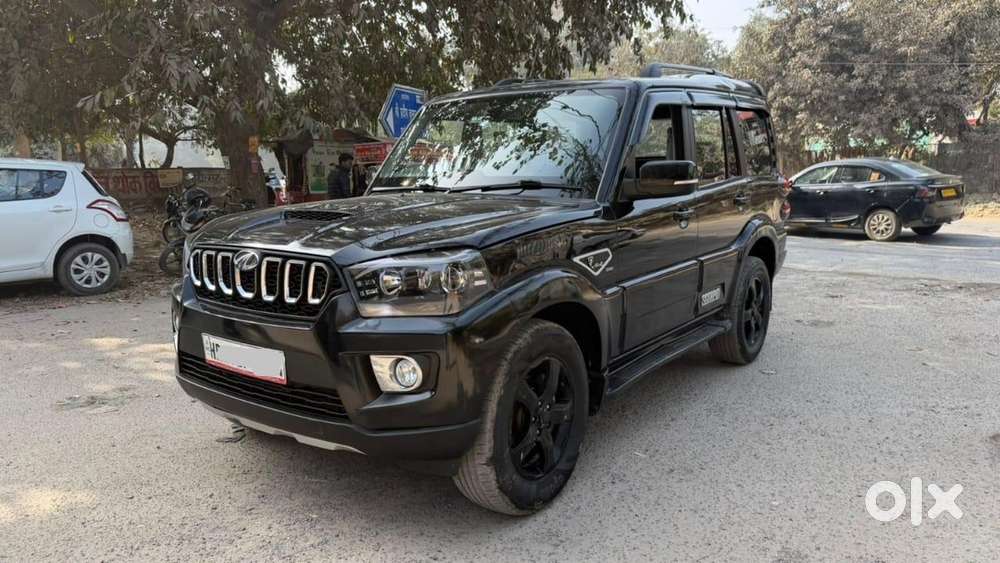 Mahindra Scorpio 2021 Diesel 42500 Km Driven