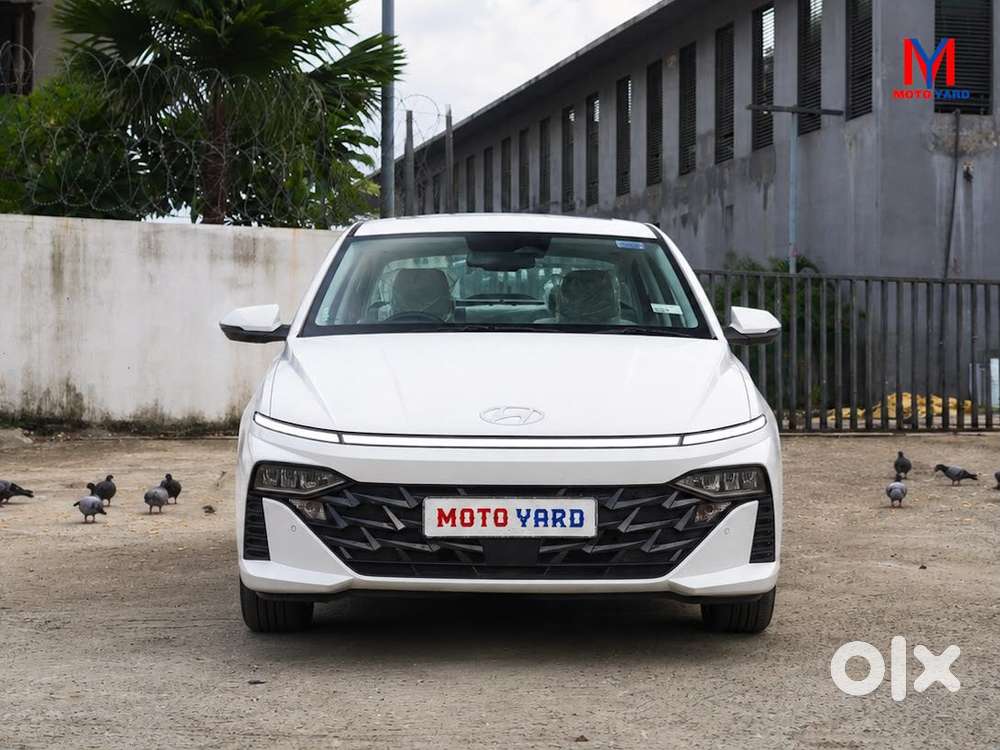 Hyundai Verna 1.5 Sx (o) Ivt, 2025, Petrol