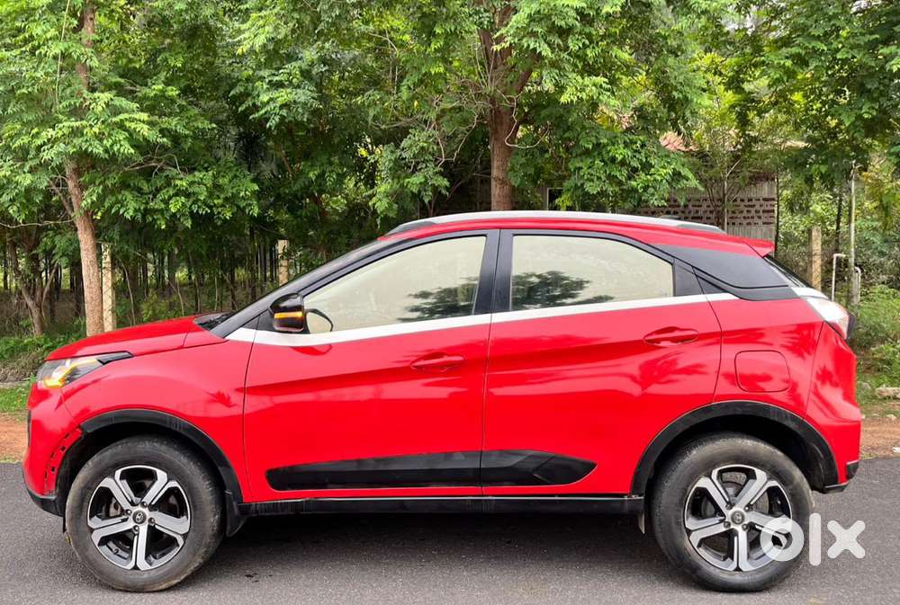 Tata Nexon 1.5 Revotorq Xz Plus, 2022, Petrol