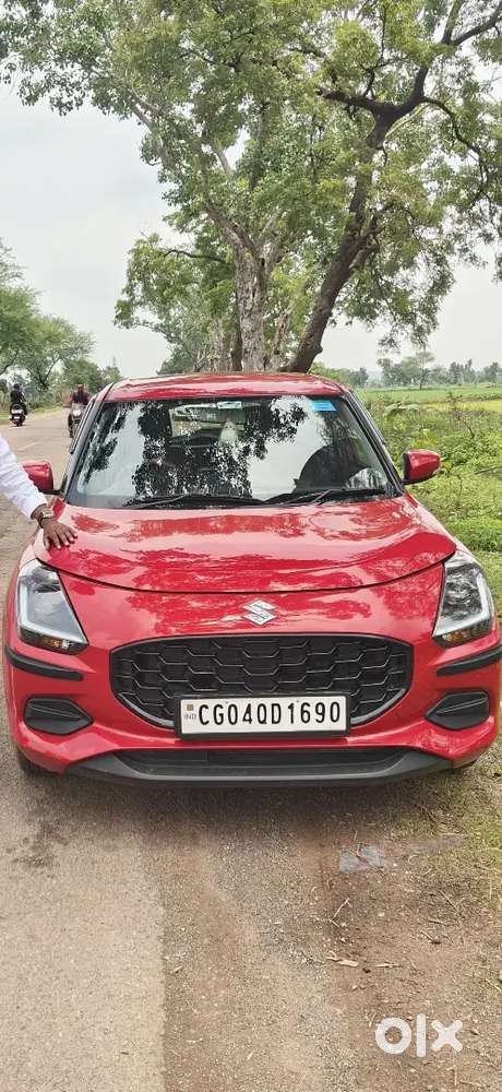 Maruti Suzuki Swift 2025 Petrol 13000 Km Driven