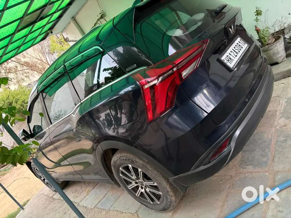 Mahindra Xuv700 Ax7 2021