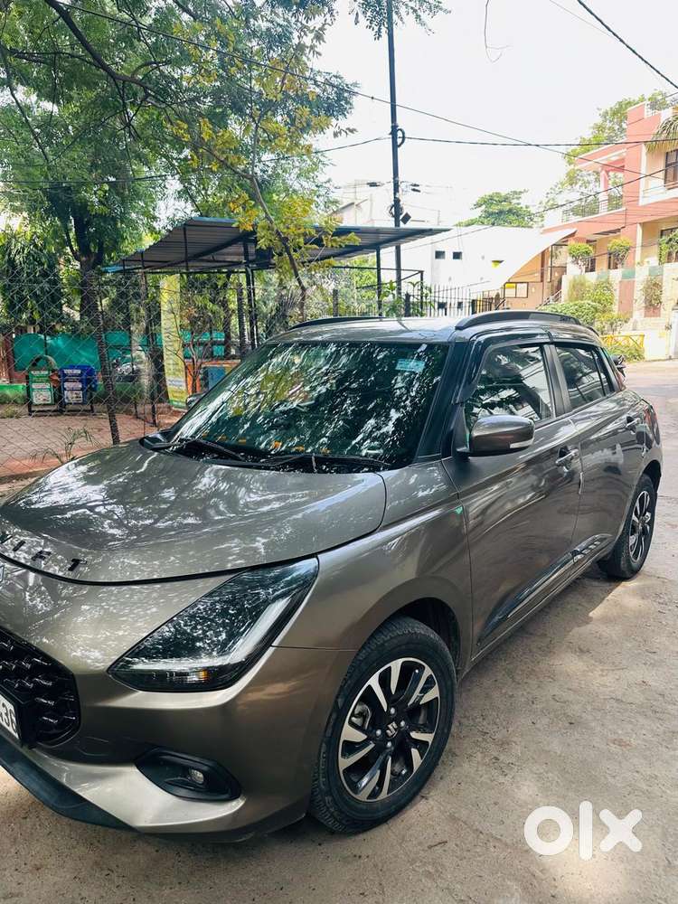 Maruti Suzuki Swift Zxi Plus, 2025, Petrol