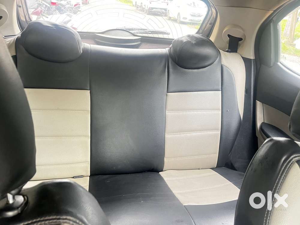 Tata Tiago Petrol 2017