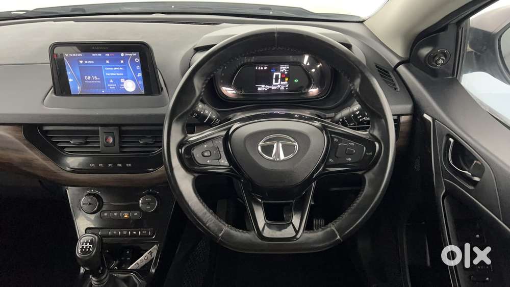 Tata Nexon 1.2 Revotron Xz Plus Kaziranga, 2022, Petrol