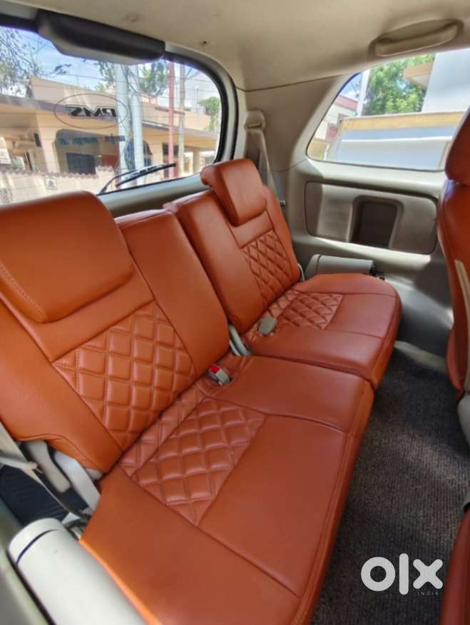 Toyota Innova 2.5 G (diesel) 8 Seater, 2012, Diesel