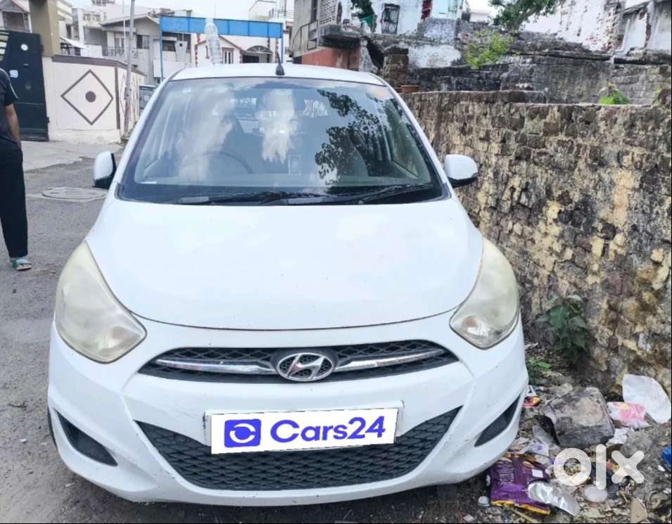 Hyundai I10 Magna  2011  Petrol + Cng  1st Owner  Excellent Condit