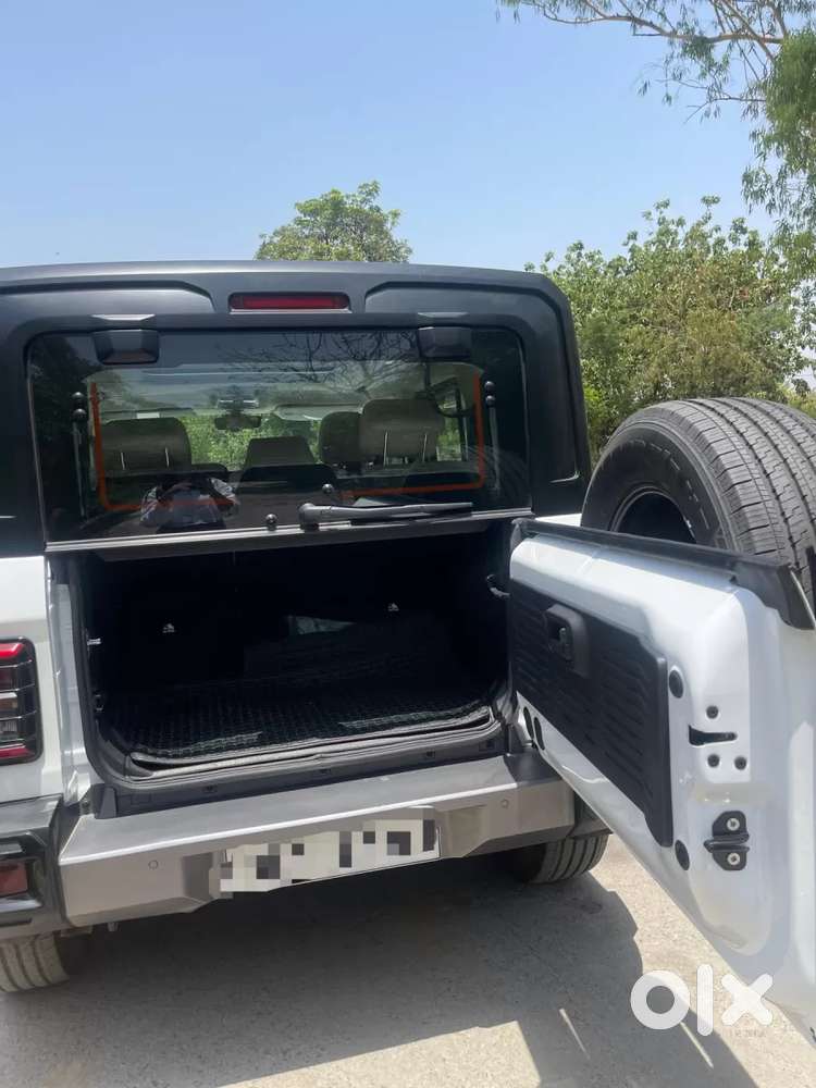 Mahindra Thar Roxx, 2025, Petrol
