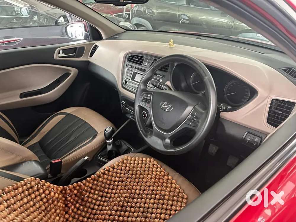 Hyundai Elite I20 2014 Petrol 77000 Km Driven