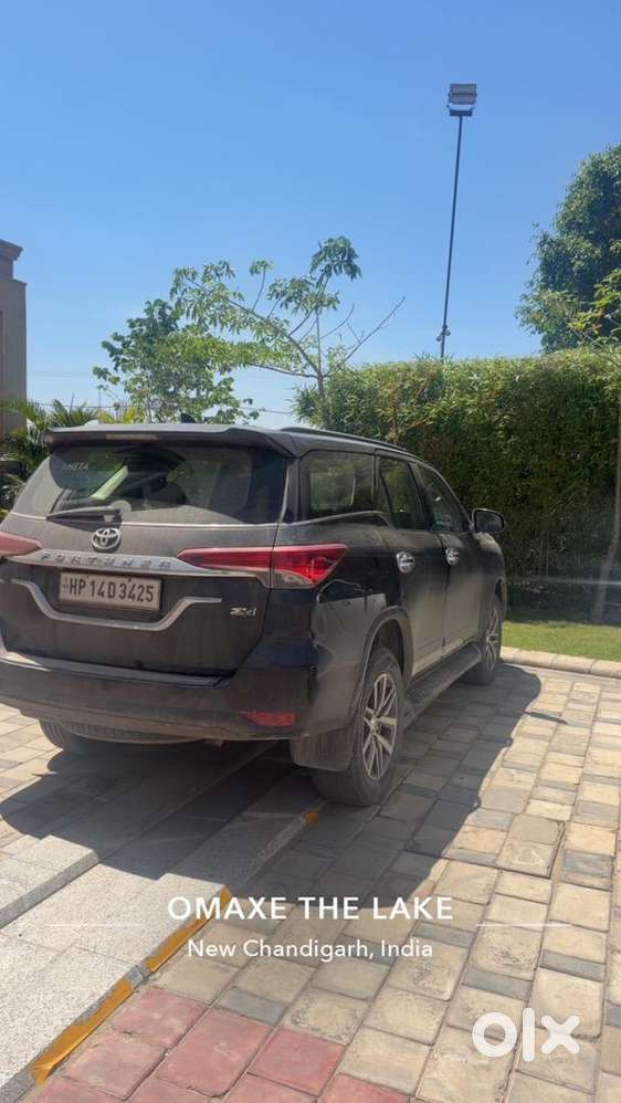 Fortuner Sigma 4 Top Model