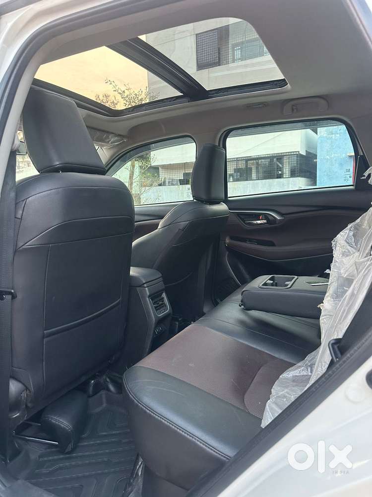 Maruti Suzuki Grand Vitara Smart Hybrid Alpha, 2024, Petrol