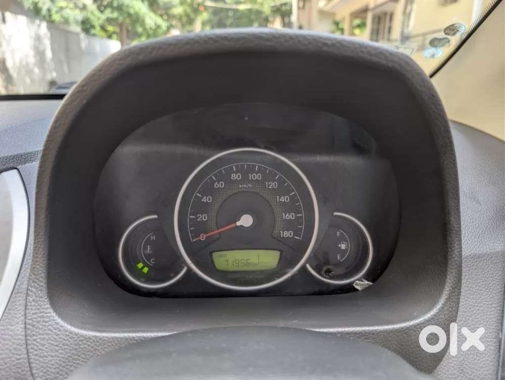 Hyundai Eon Magna +, 2014, Petrol