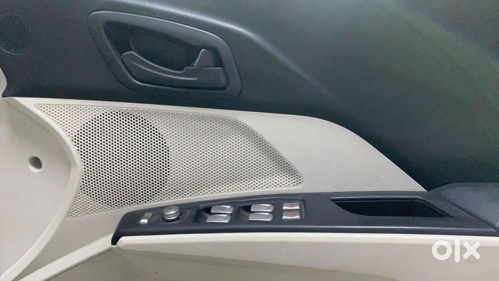 Mahindra Xuv300 W8 Diesel, 2022, Diesel