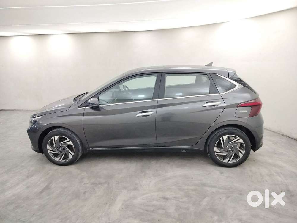 Hyundai I20 Asta (o) 1.2 Ivt, 2023, Petrol