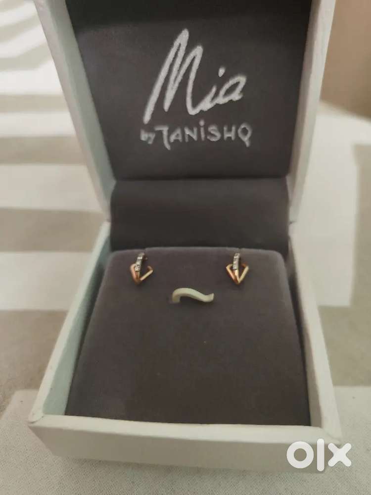 14 Karat Pure Rose Gold 1.7g Earrings With Diamonds