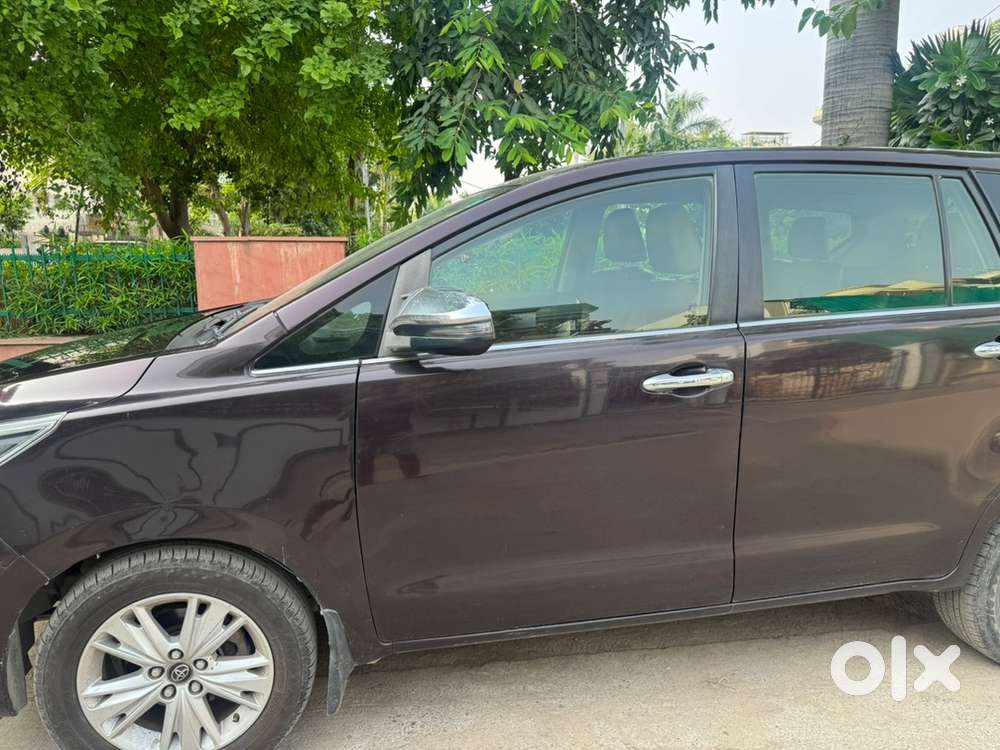 Toyota Innova Crysta Diesel 2020