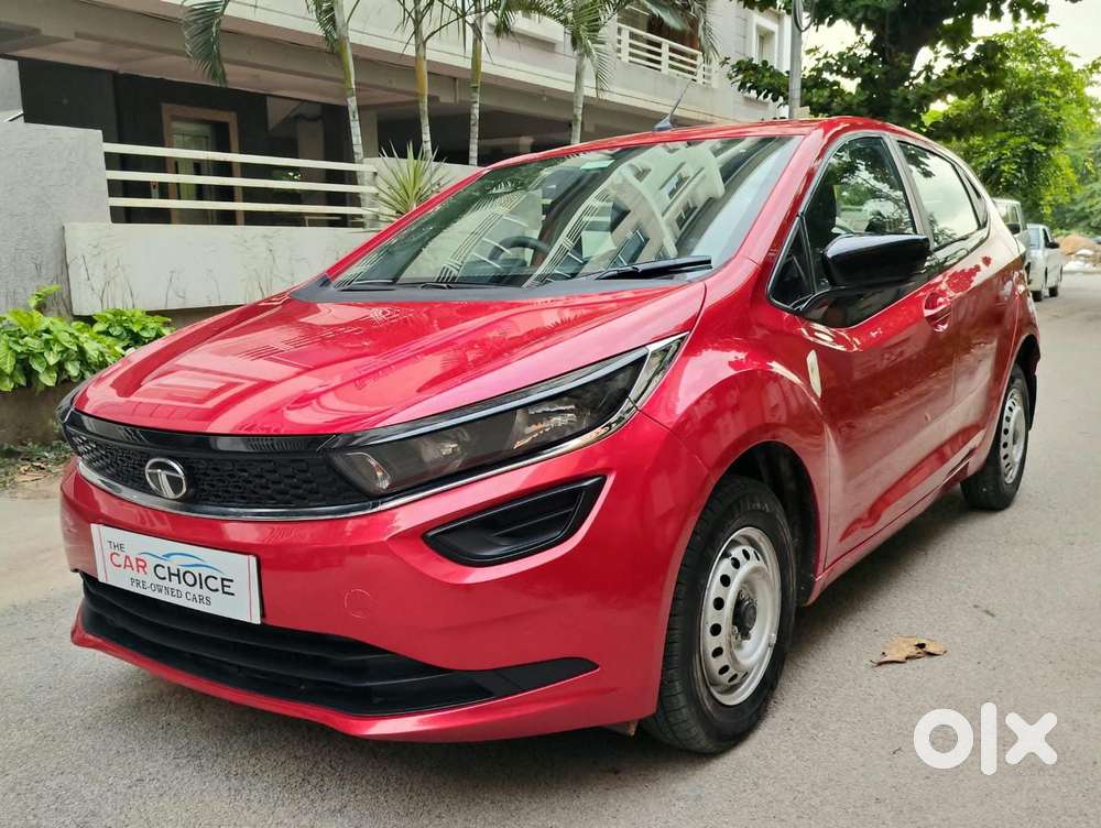 Tata Altroz 1.2 Xe, 2021, Petrol