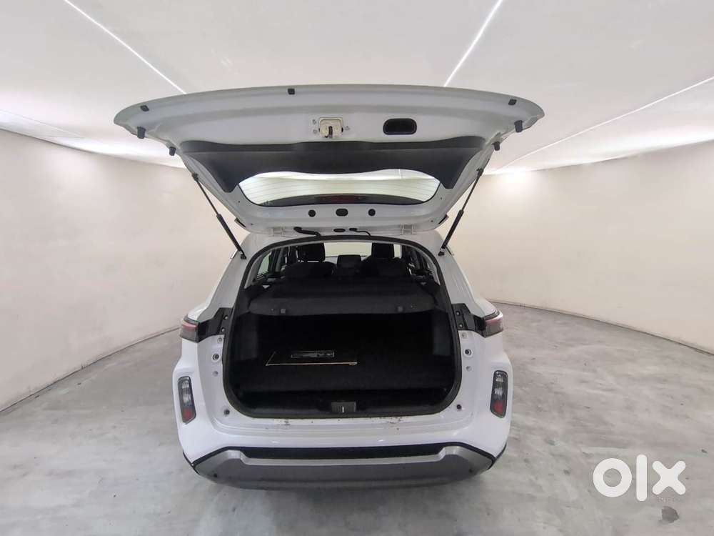 Maruti Suzuki Grand Vitara 1.5 Zeta Plus Intelligent Hybrid Ecvt, 20..