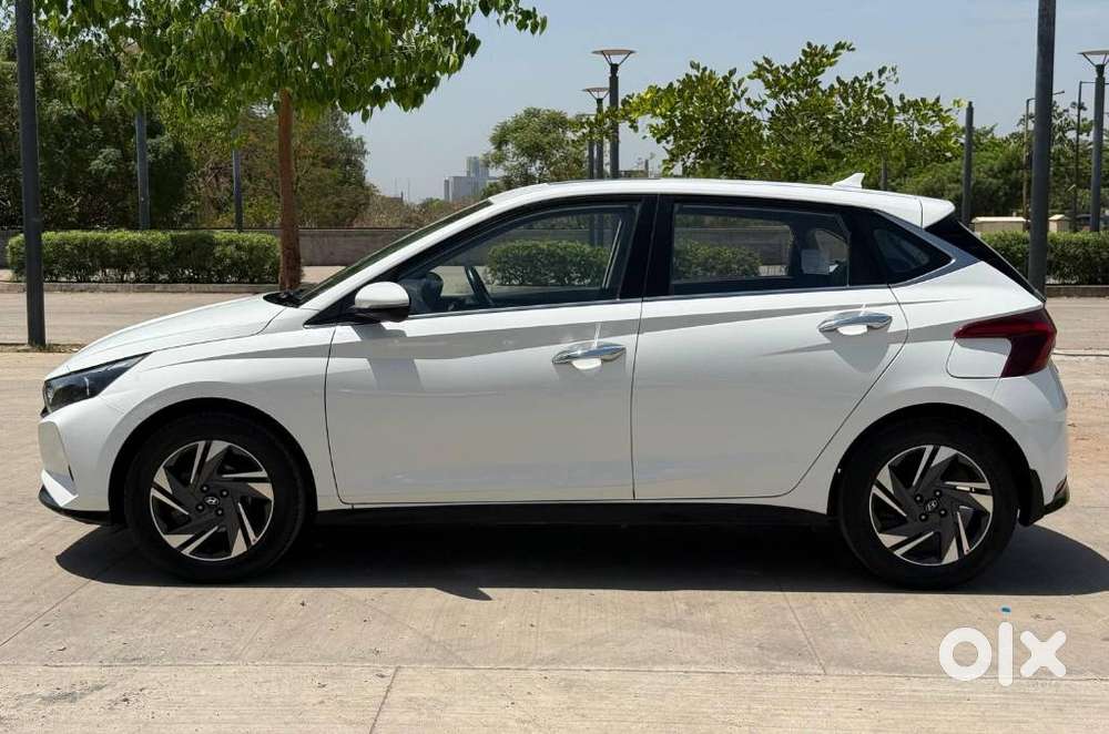 Hyundai Elite I20 Asta (o) 1.2 Mt, 2021, Petrol