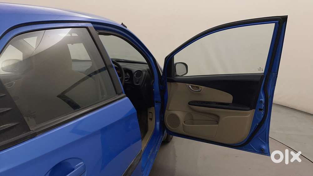 Honda Brio Vx Mt, 2014, Petrol