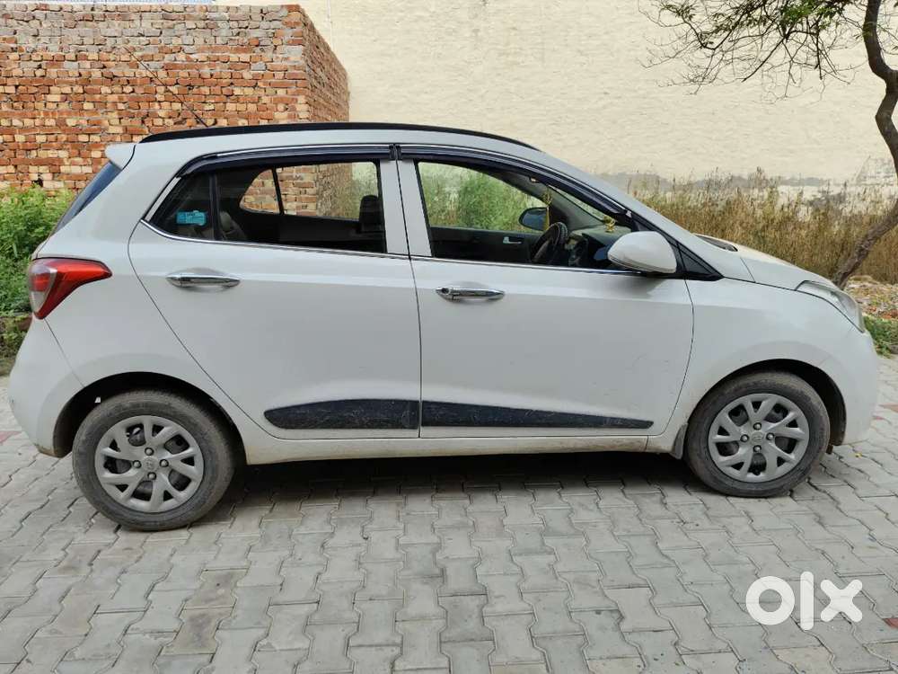 Hyundai Grand I10 2017 Diesel Well Maintained
