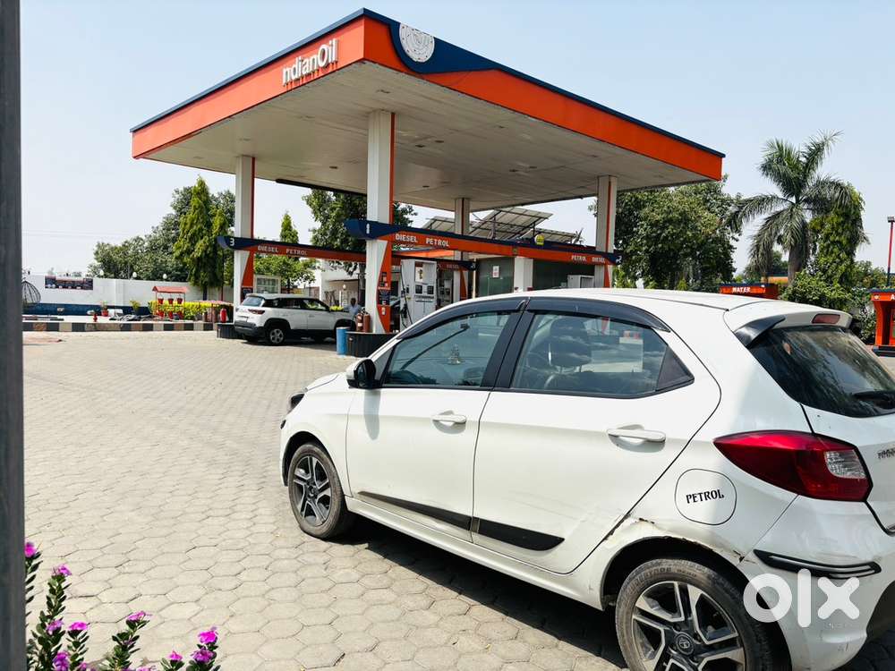 Tata Tiago Petrol 2019