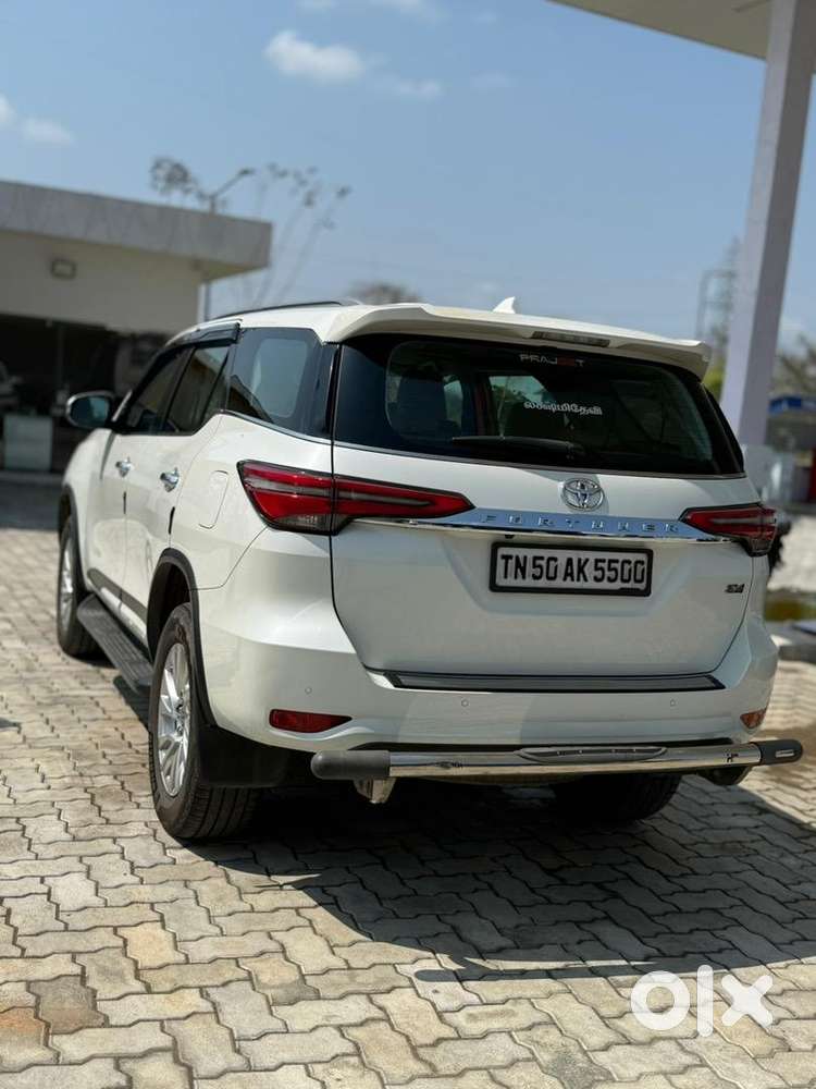 Toyota Fortuner 2022 Diesel Well Maintained