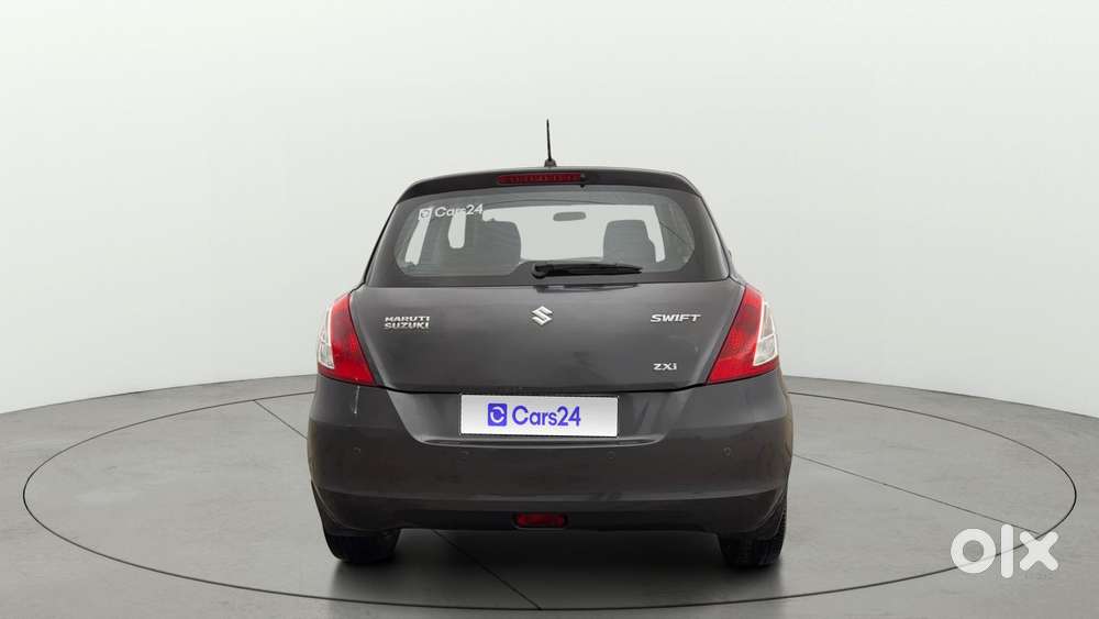 Maruti Suzuki Swift Zxi, 2015, Petrol