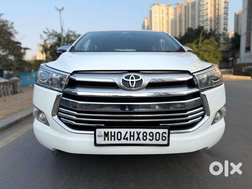 Toyota Innova Crysta 2.8z Automatic, 2017, Diesel