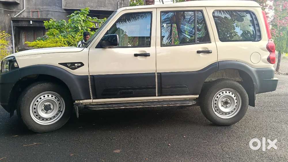Mahindra Scorpio Classic 2023 Diesel 29758 Km Driven