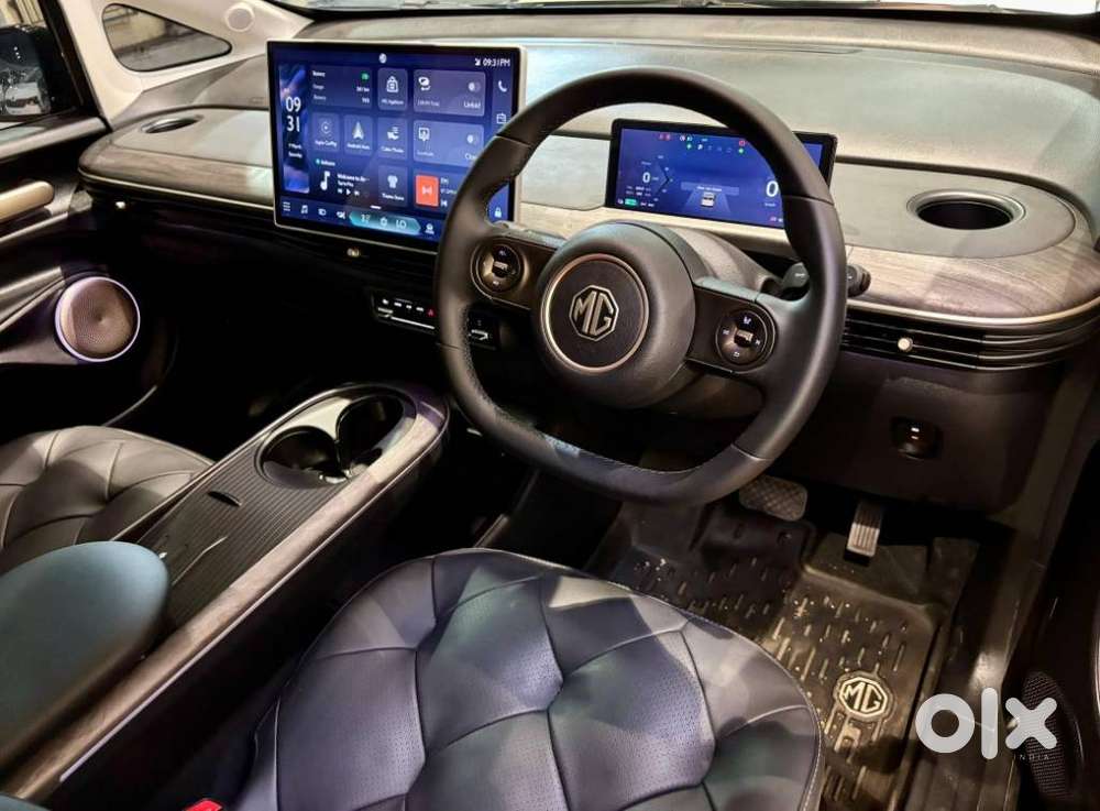 Mg Windsor Ev Essence, 2025, Electric