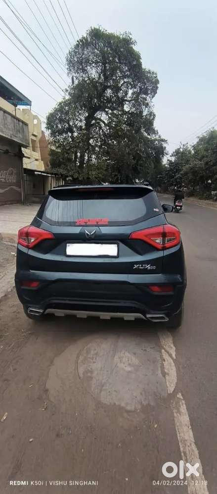 Mahindra Xuv300 Turbosport 2023 Petrol Well Maintained
