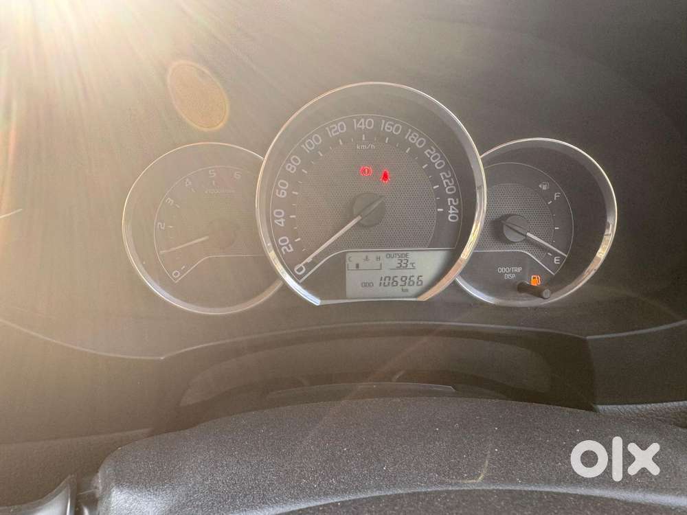 Toyota Corolla Altis 2010-2013 Diesel D4dj, 2014, Diesel