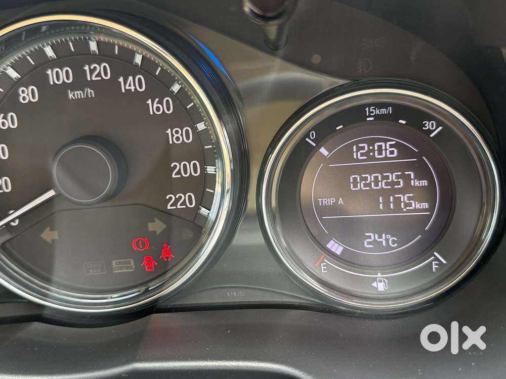 Honda City V Mt Exclusive, 2022, Petrol