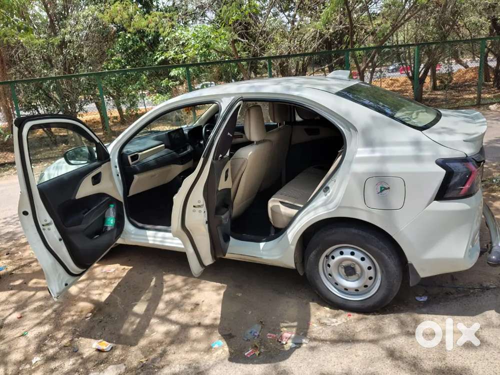 Maruti Dzire Lxi Petrol 2025 (cab Model)