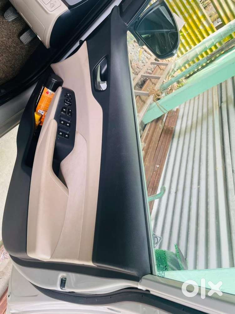 Showroom Condition 56000 Doctor Driven Verna Sx Silver Color