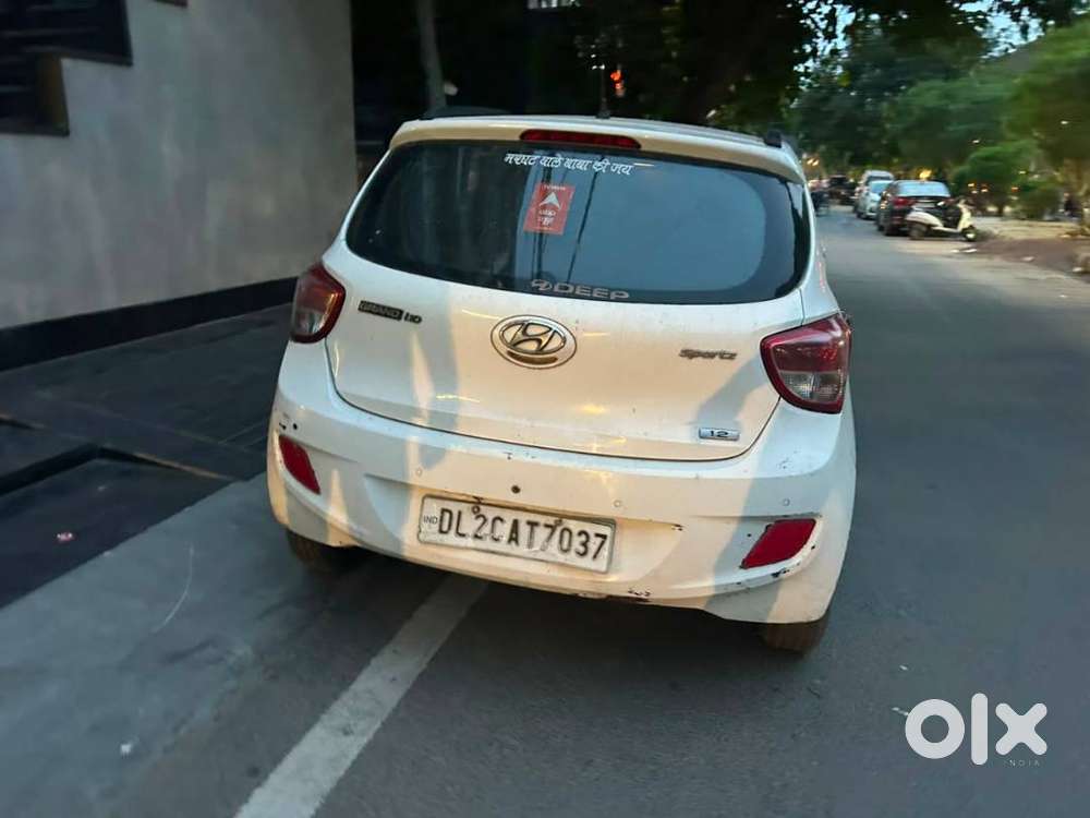 Hyundai Grand I10 Sportz 2015 Petrol 58000 Km Driven