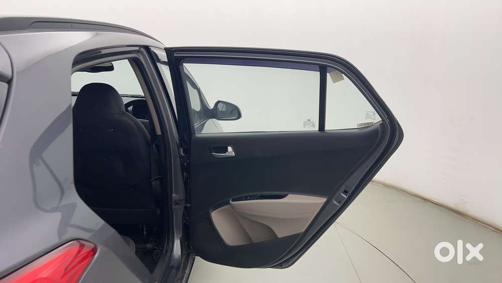 Hyundai Grand I10 1.2 Kappa Sportz, 2016, Petrol