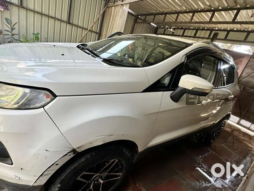 Well Maintained Car Service Had Been Done Every Thing Is Working