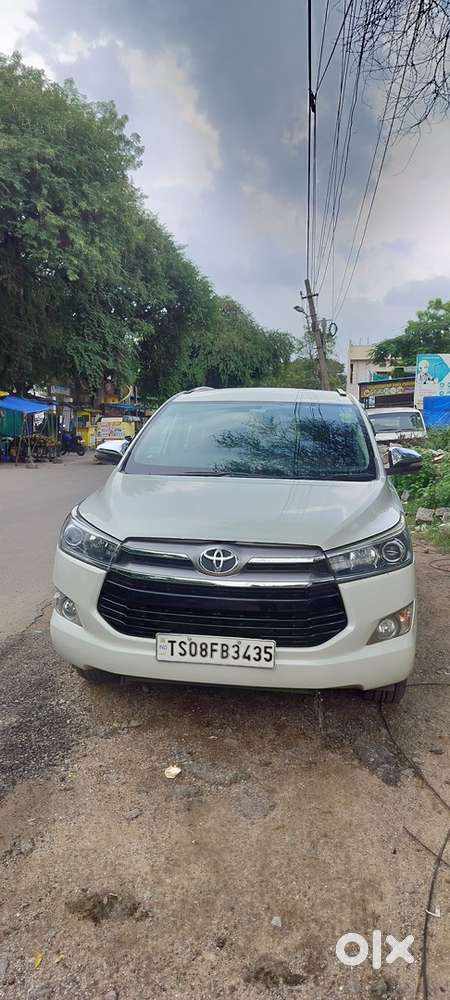 Toyota Innova Crysta 2016 Diesel 150000 Km Driven