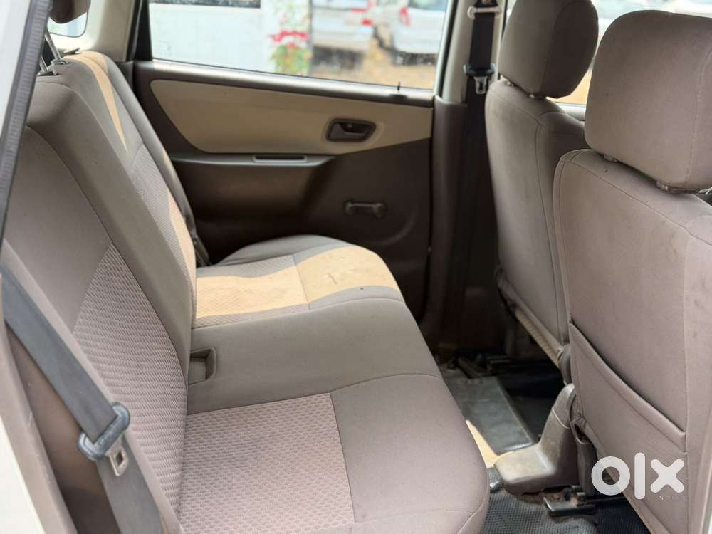 Maruti Suzuki Estilo Lxi, 2010