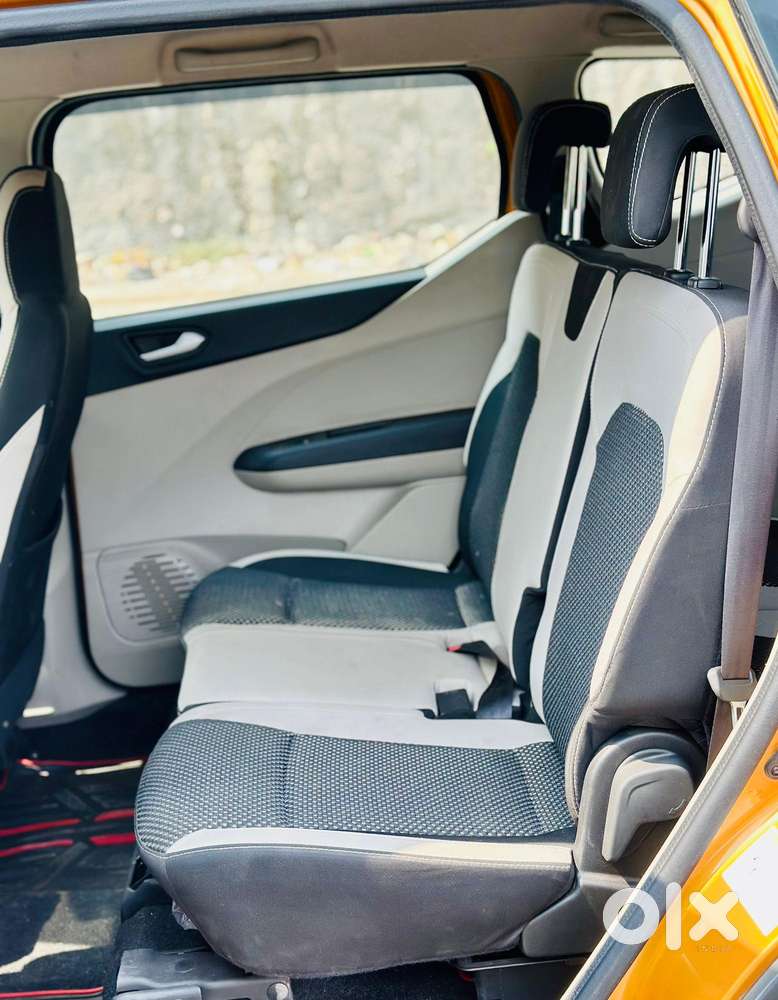 Renault Triber Rxz Easy-r Amt, 2022, Petrol