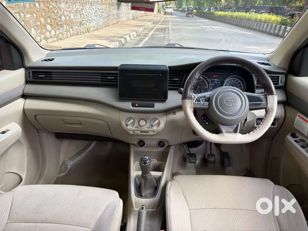 Toyota Rumion, 2024, Petrol