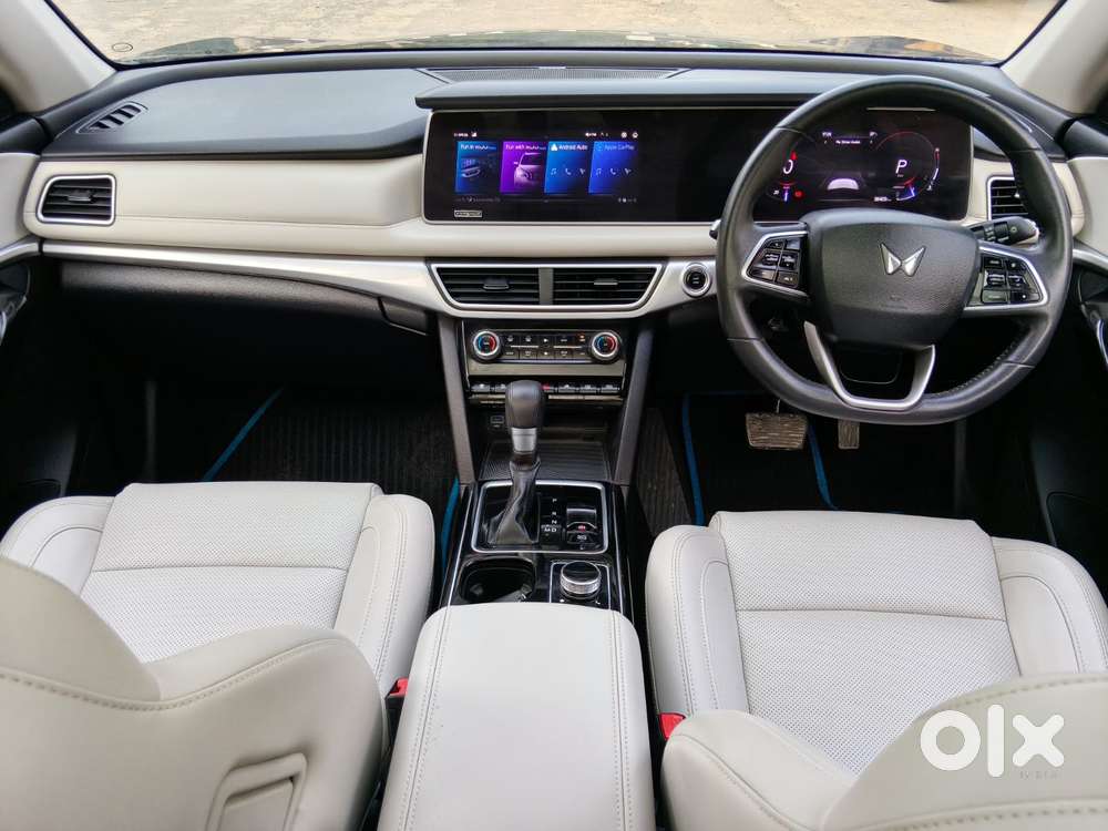 Mahindra Xuv700 Ax7 Awd, 2022, Diesel