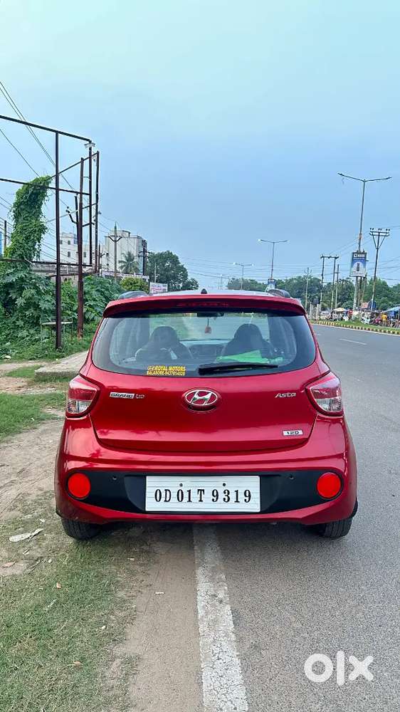 Hyundai Grand I10 2018 Diesel 30000 Km Driven